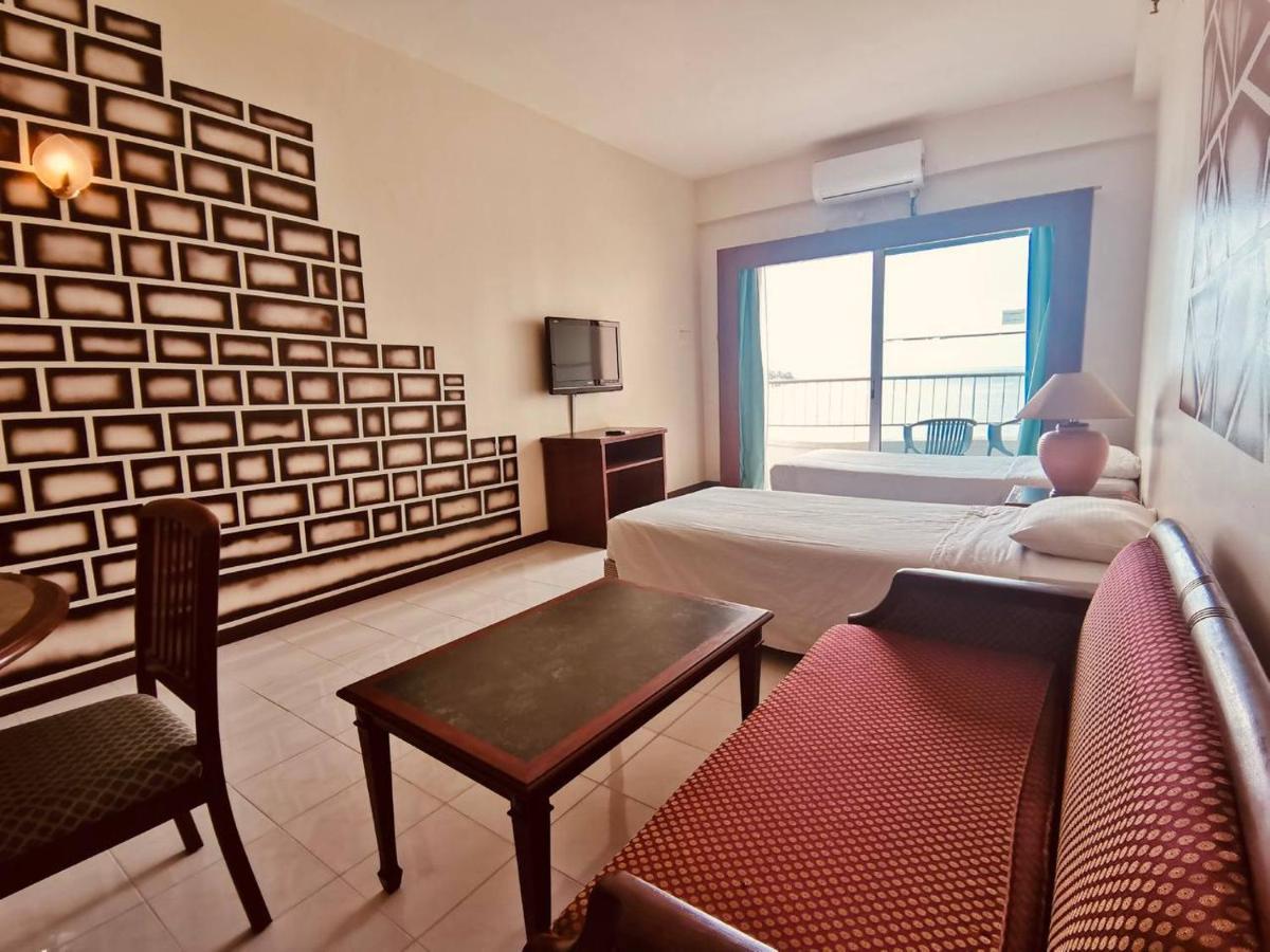Seaview Deluxe Studio Couples Room S Tanjung Bungah (Penang) Exteriér fotografie