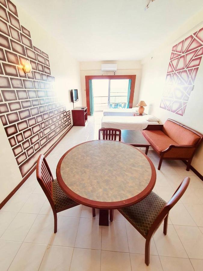 Seaview Deluxe Studio Couples Room S Tanjung Bungah (Penang) Exteriér fotografie